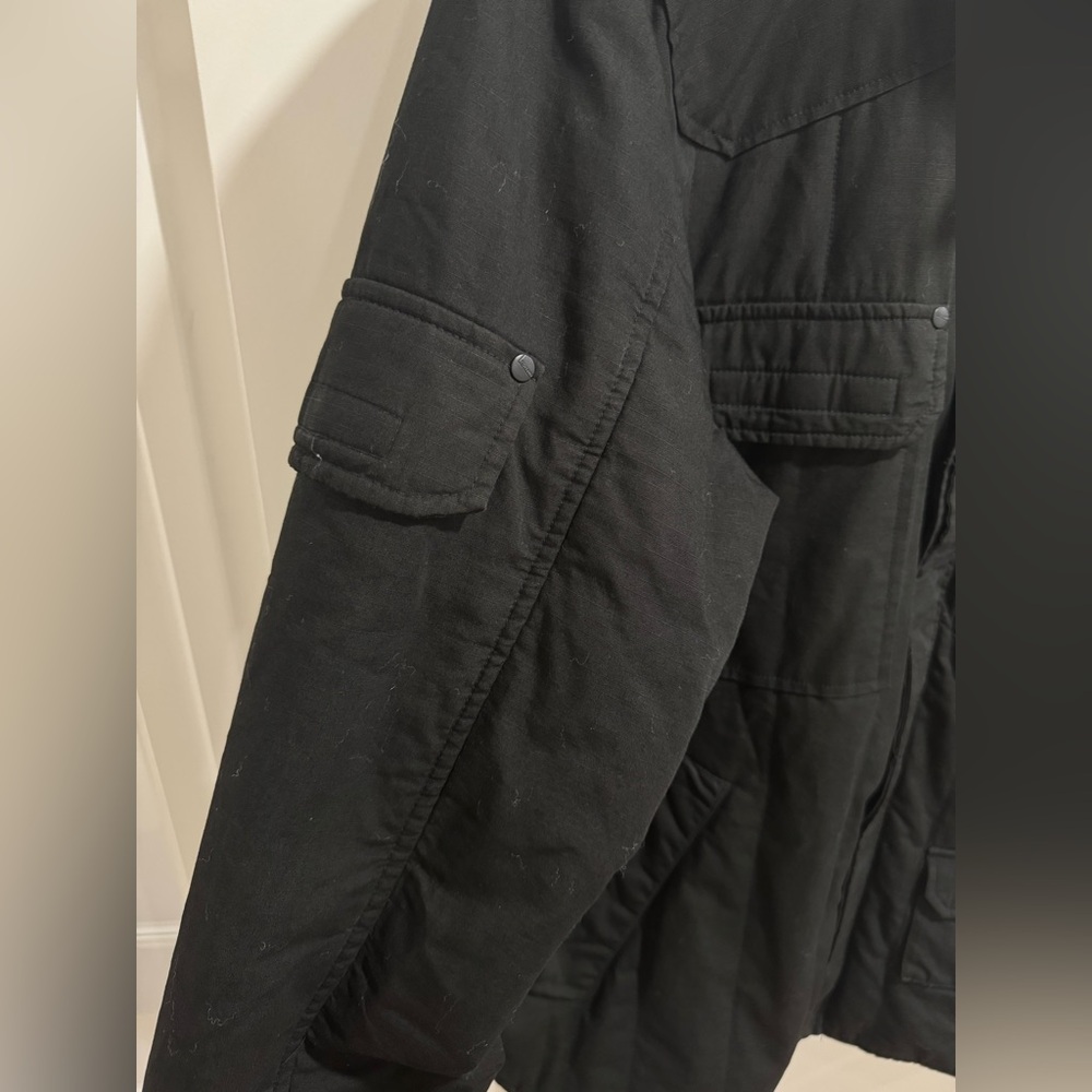 black jacket - Picture 9 of 15